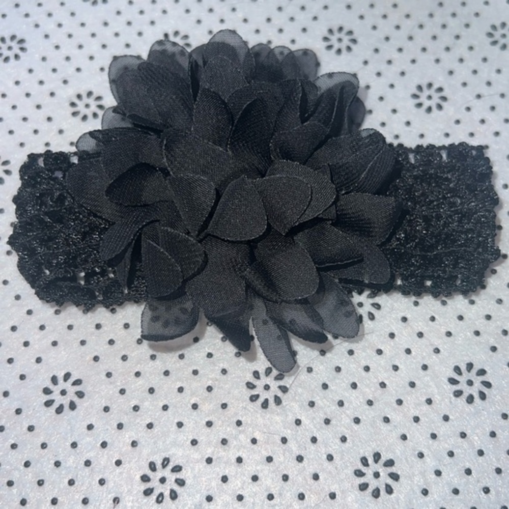 🛍 NEW PRETTY Little GIRLS BOW Will Complete Any Outfit SIZE…